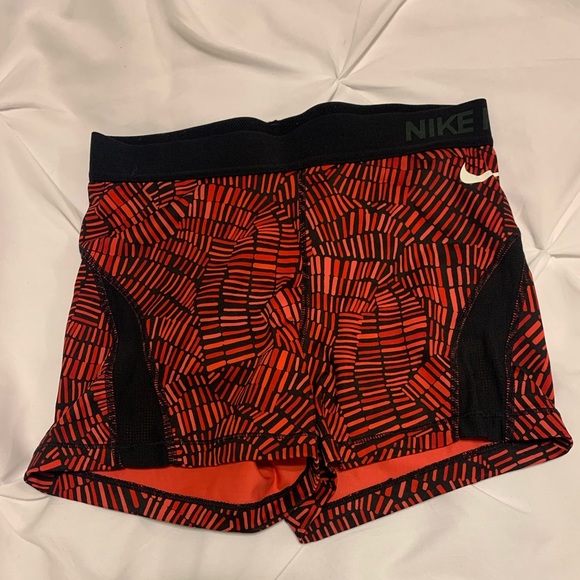 Nike Pants - Nike Pro 3” shorts Nike Pants - Nike Pro 3” shorts